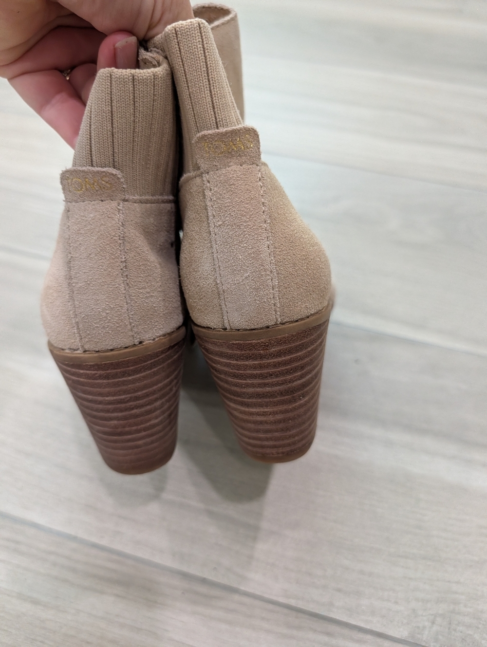 Toms Taupe Wedge Ankle Bootie Size 6.5 - Picture 3 of 7
